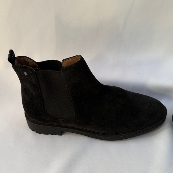 MATT AND NAT BLACK CHELSEA BOOTS - Picture 8 of 10